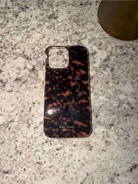 kate spade Tortoiseshell Glossy iPhone Case - Brown & Black